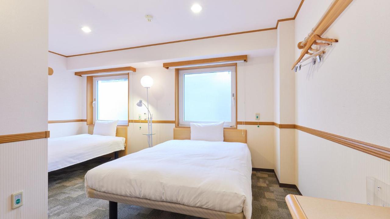 Toyoko Inn Tokyo Nihombashi Ningyocho חדר תמונה