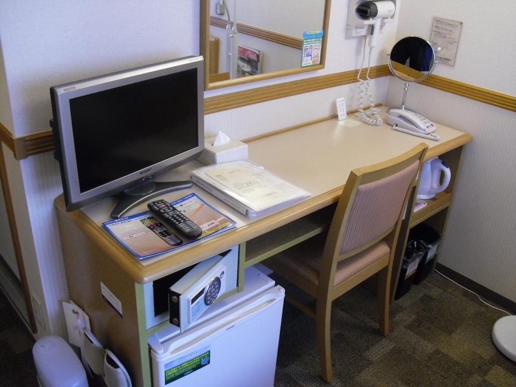 Toyoko Inn Tokyo Nihombashi Ningyocho מראה חיצוני תמונה